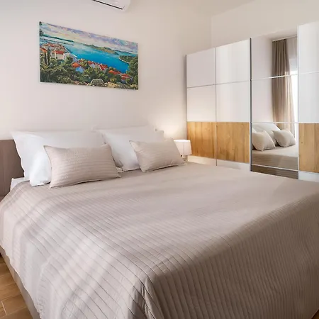 Hillside * ムルテル