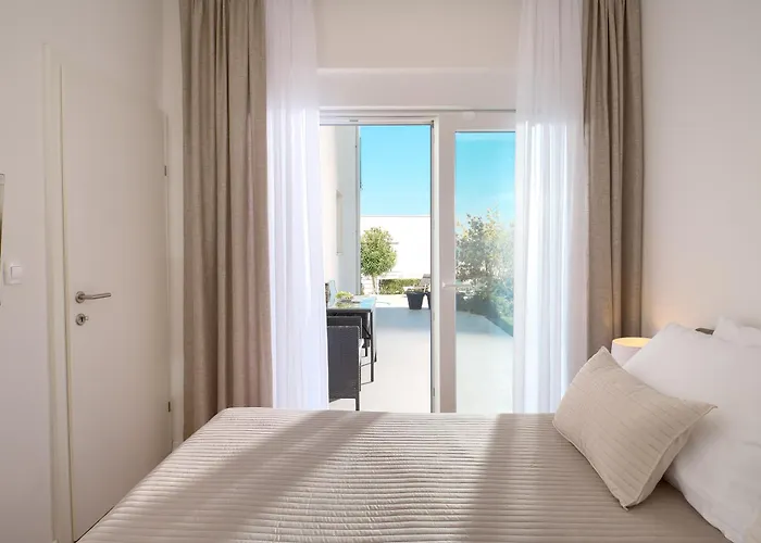 Hillside Apartment *