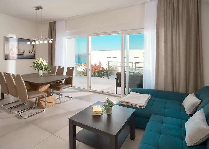 Apartment Hillside Murter