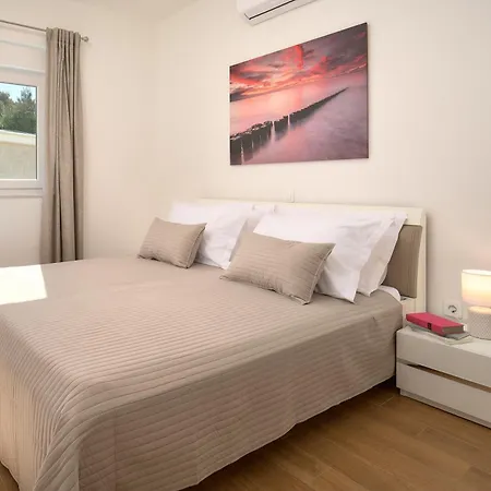 Hillside * Муртер